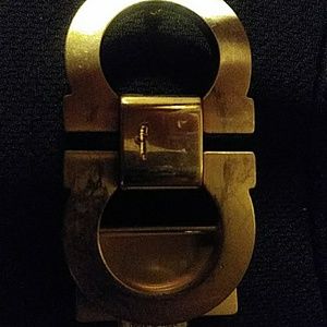 Salvatore ferregamo belt buckle gold